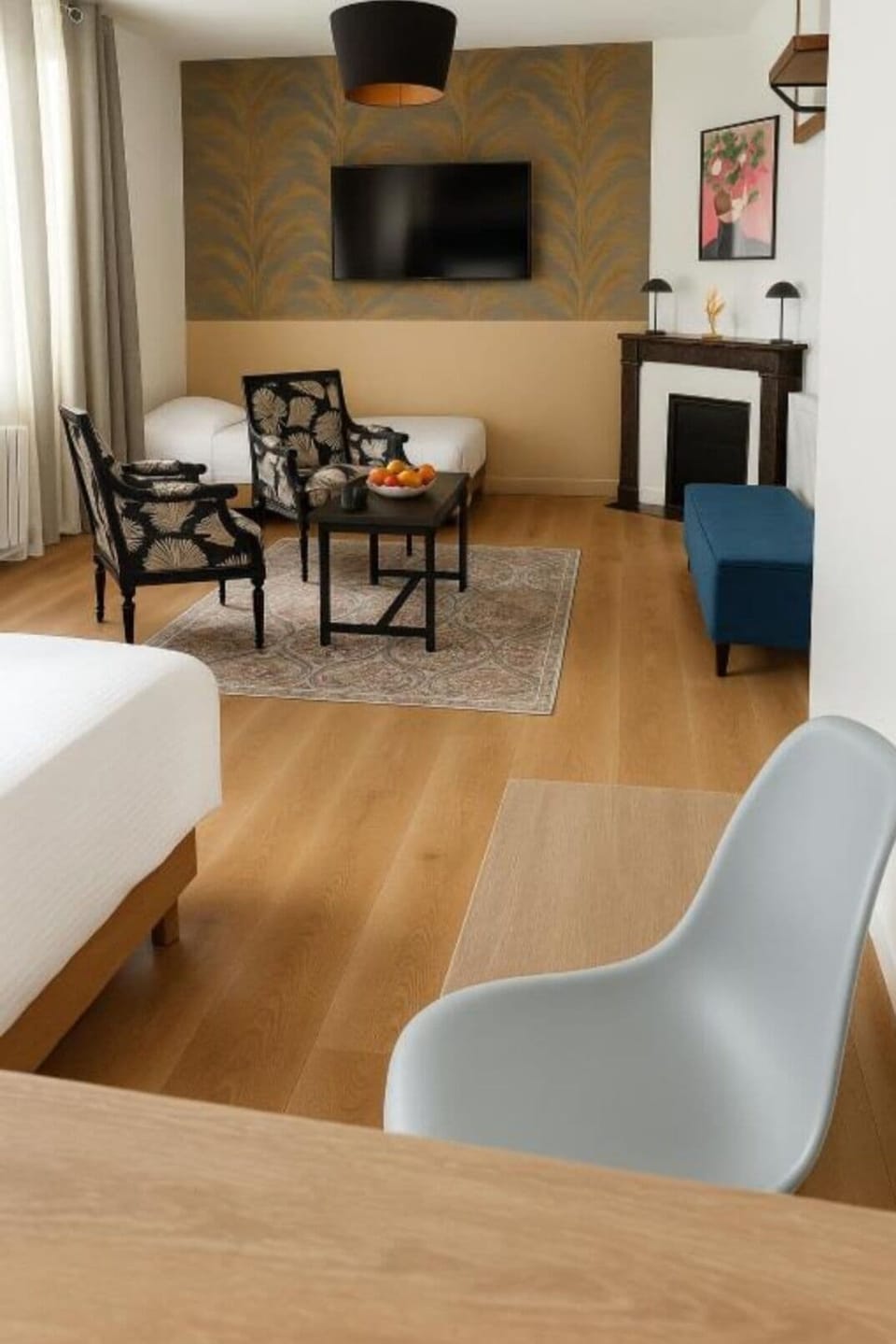 Comfort Triple Room | Iron/ironing board