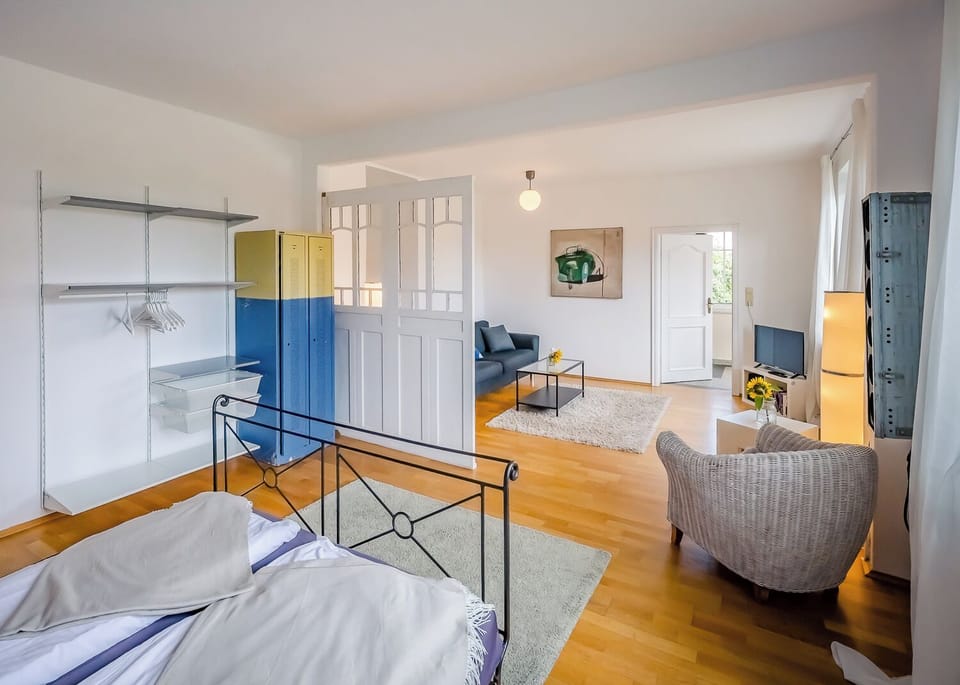 Basic Condo, Multiple Beds | Free WiFi