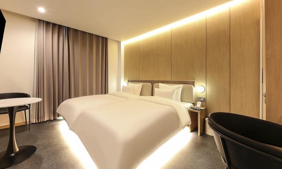 Standard Twin Room | Individually decorated, individually furnished, desk, free WiFi