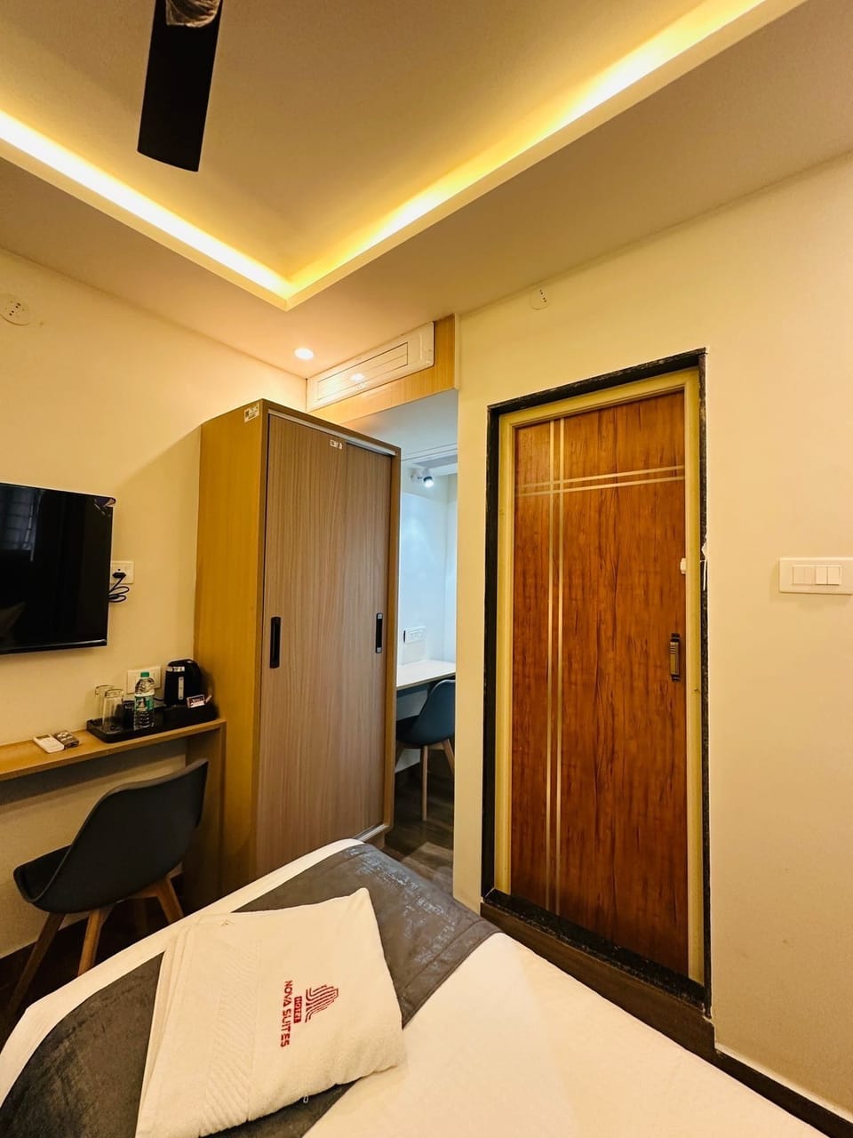 Executive Double or Twin Room | Egyptian cotton sheets, premium bedding, memory foam beds, desk
