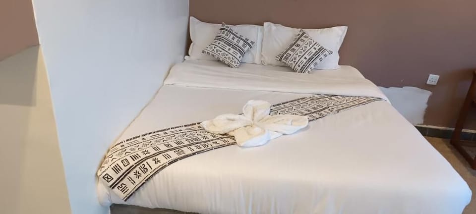 Standard Single Room, Garden View | Soundproofing, free WiFi, bed sheets