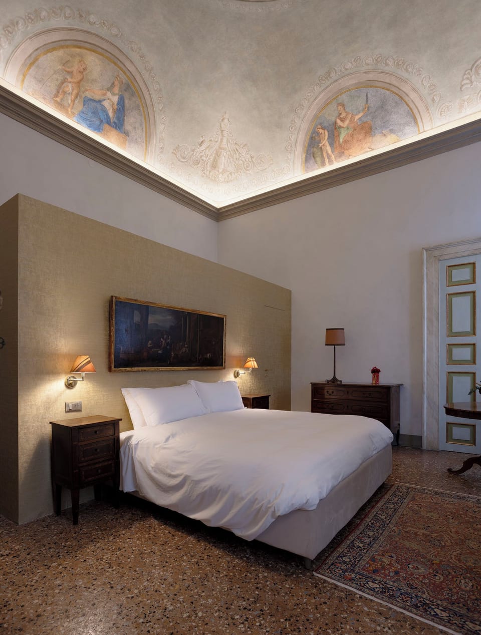 Deluxe Suite | Premium bedding, minibar, in-room safe, free WiFi