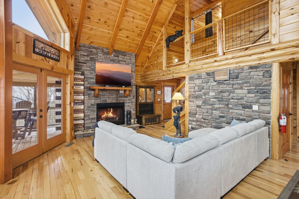 Cabin, 2 Bedrooms | Living area | Smart TV