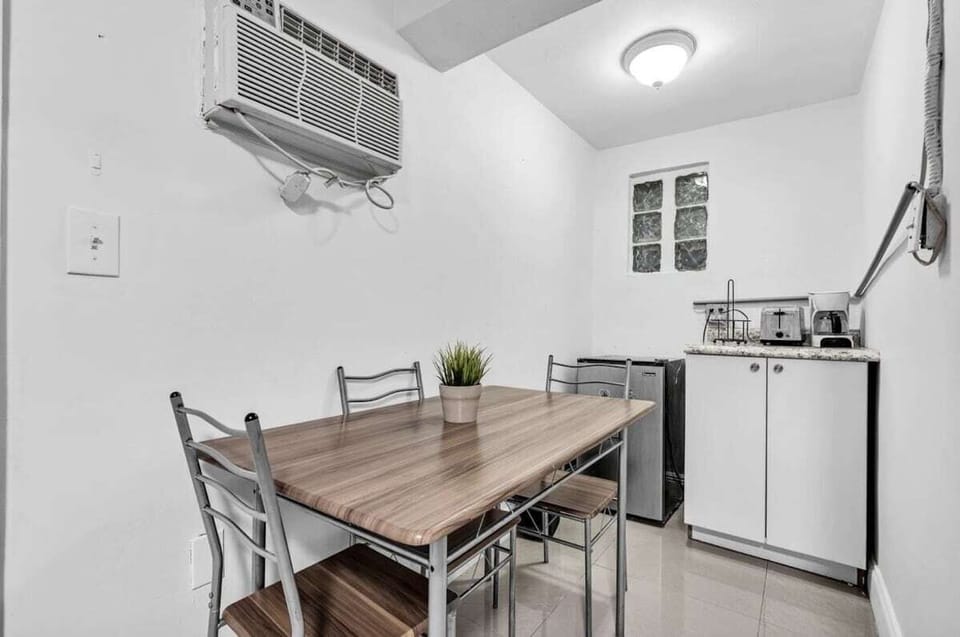 House, 3 Bedrooms, Patio, Garden View | Dining