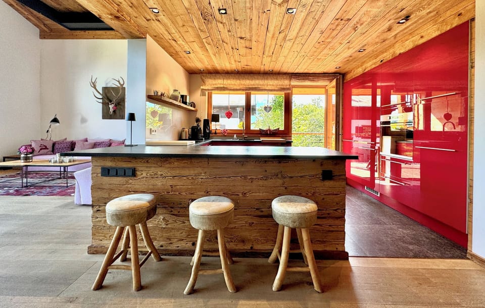 Deluxe Suite, Balcony, Mountain View | Private kitchen | Electric kettle, toaster