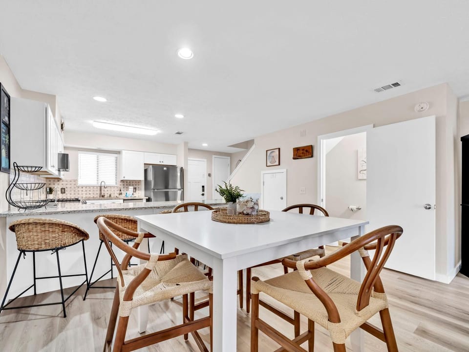 House, Multiple Beds (Gulf Highlands 229- St. Katherine Blv) | Dining