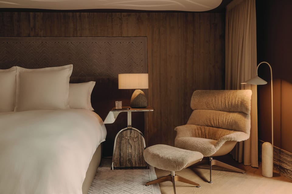 Junior Suite | Premium bedding, pillowtop beds, free minibar, soundproofing