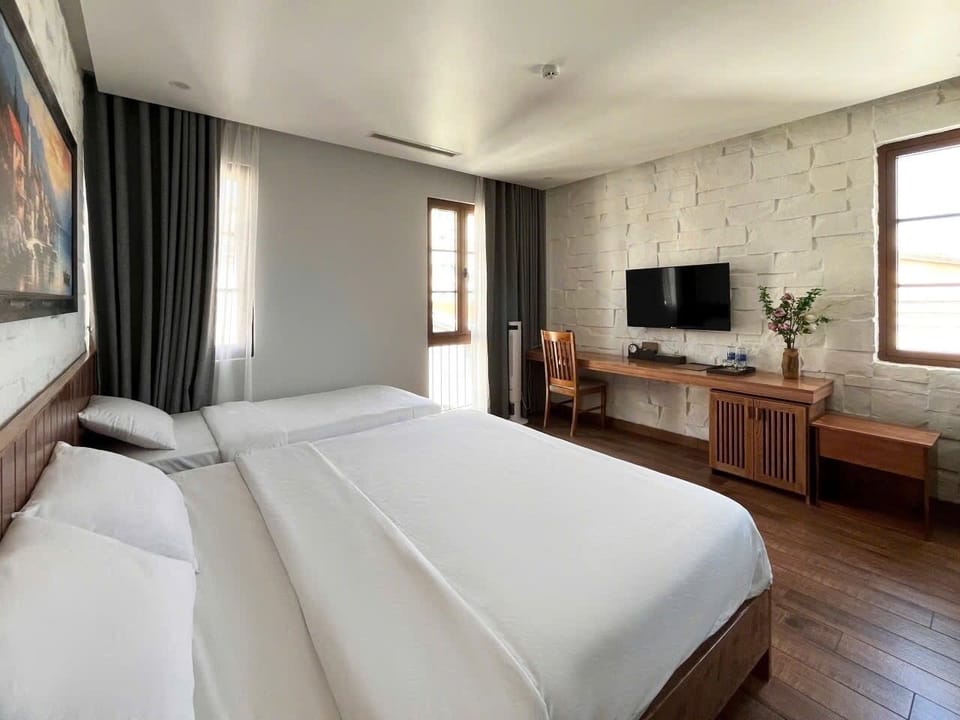 Triple Room, Sea View | Free WiFi