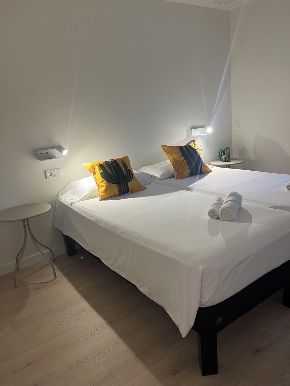 Blackout drapes, soundproofing, WiFi (free)