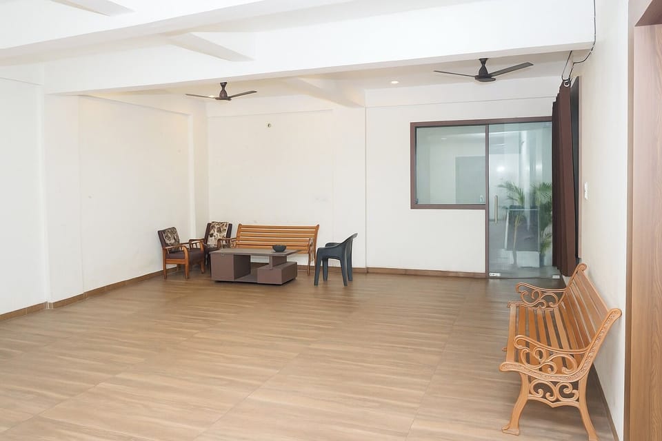 Reception hall