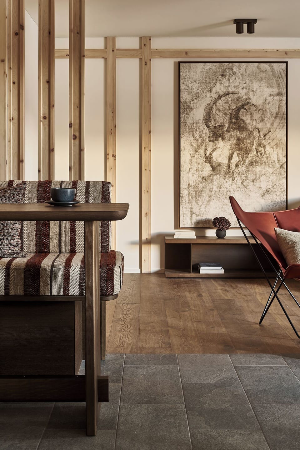 Premium Suite | Desk, laptop workspace, free cribs/infant beds, free WiFi