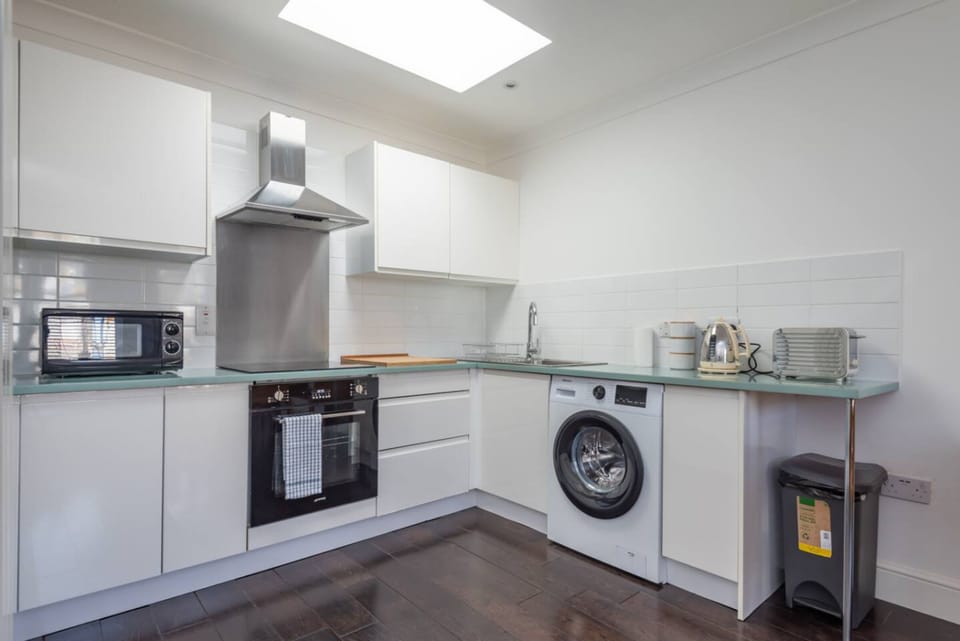House | 1 bedroom