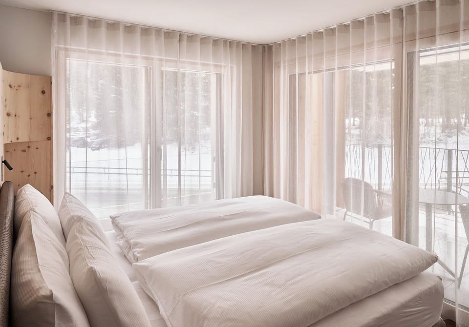 Apartment, 2 Bedrooms | In-room safe, desk, laptop workspace, free WiFi