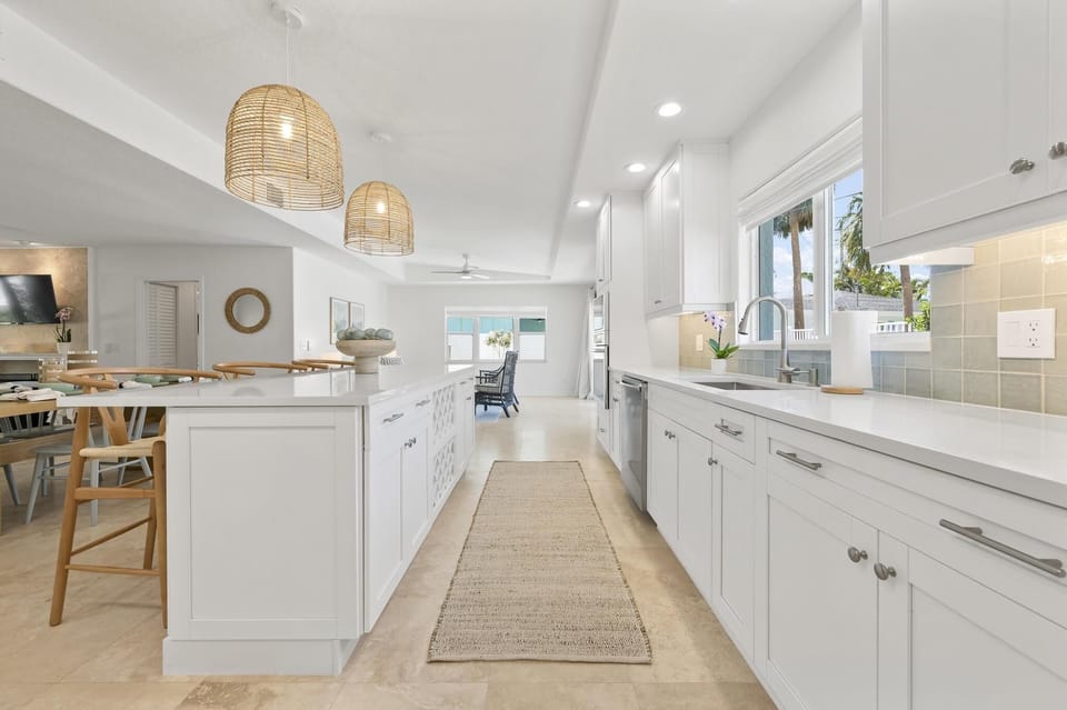 House, 3 Bedrooms | Private kitchen | Coffee/tea maker, fridge, oven, toaster