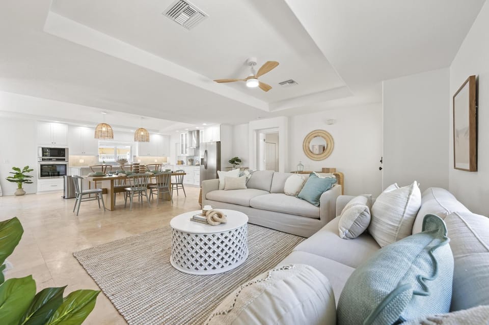 House, 3 Bedrooms | Living area