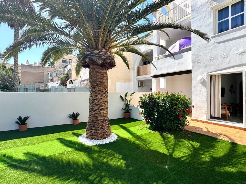 Apartment | Garden