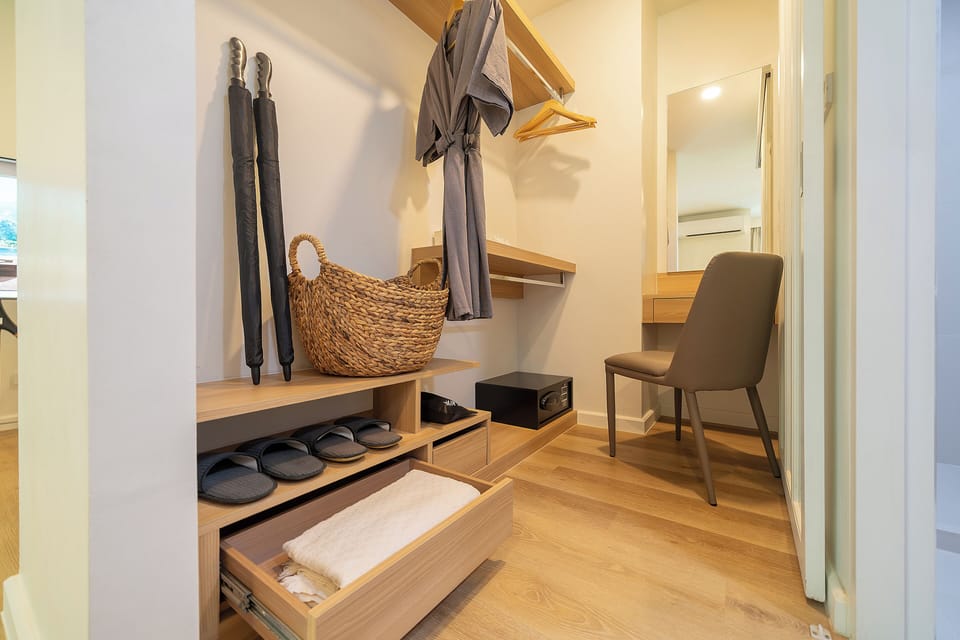 Apartment, Non Smoking, Balcony | Room amenity