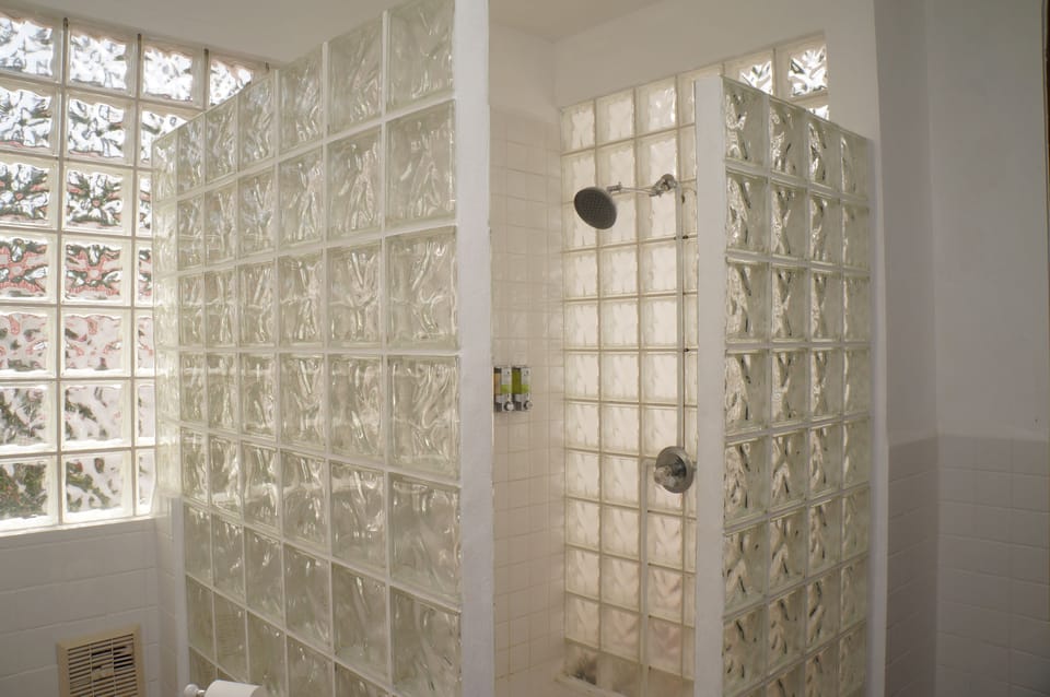 Villa, 2 Bedrooms | Bathroom shower
