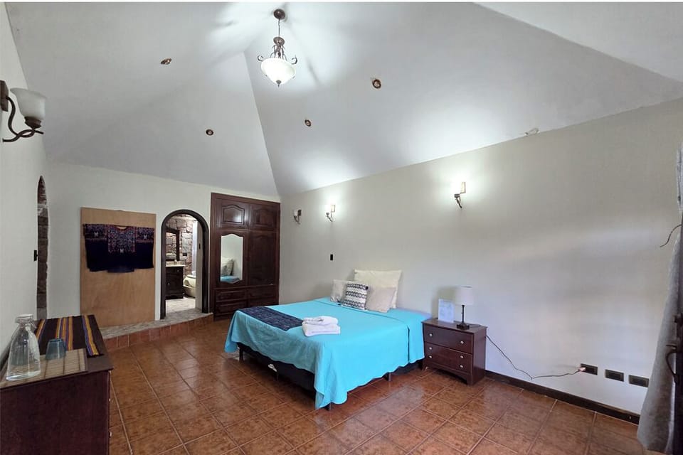 Comfort Double Room, City View | Iron/ironing board, free WiFi, bed sheets