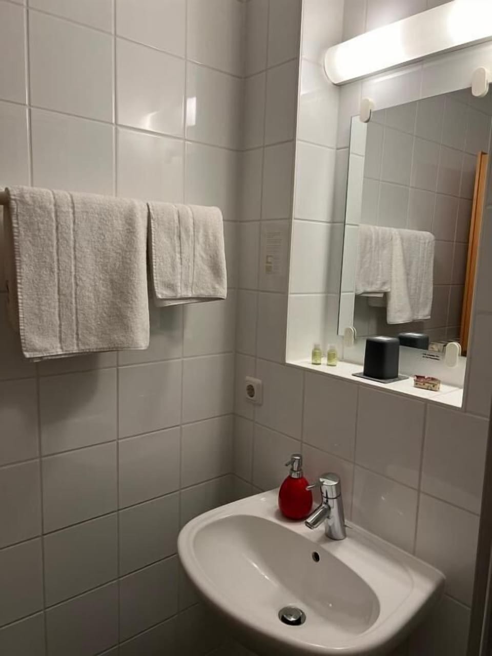 Shower, towels, soap, shampoo