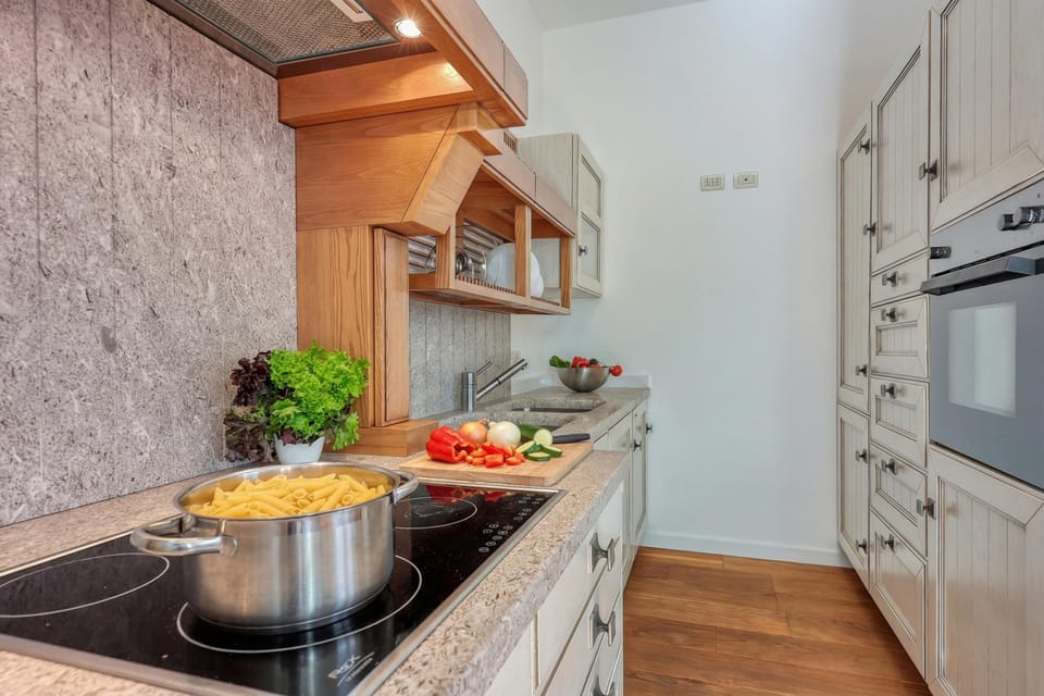 Family Penthouse, 2 Bedrooms, 2 Bathrooms, Sea Facing (The Perfect View Penthouse Design) | Private kitchen