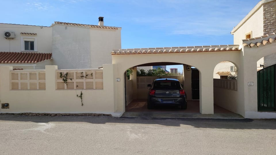 House | 2 bedrooms