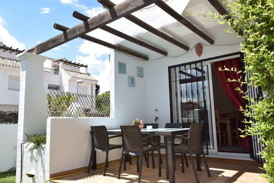 House | 3 bedrooms, Internet