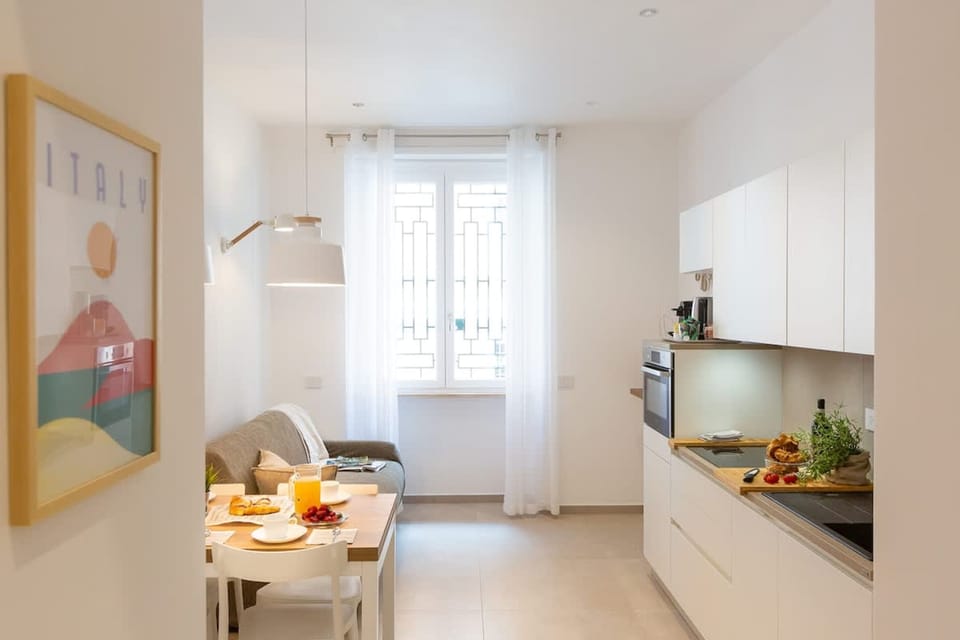 House | 2 bedrooms, desk, Internet