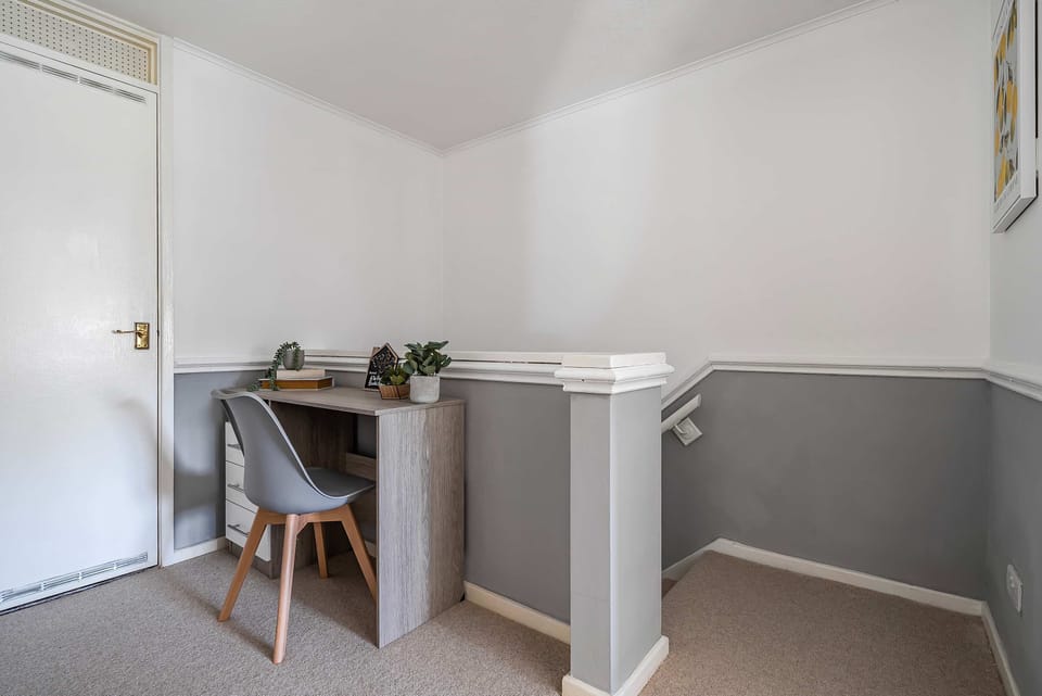 House | 2 bedrooms, desk, high-speed internet