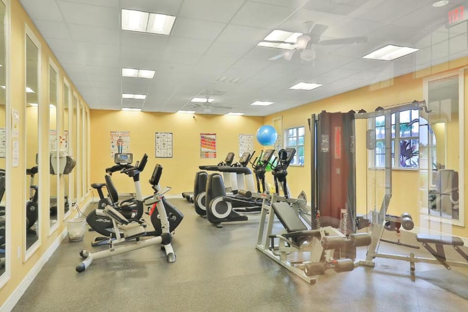 Very Near Disney 3 Bd Condo Walmart 1 min Away Apartment in Osceola County