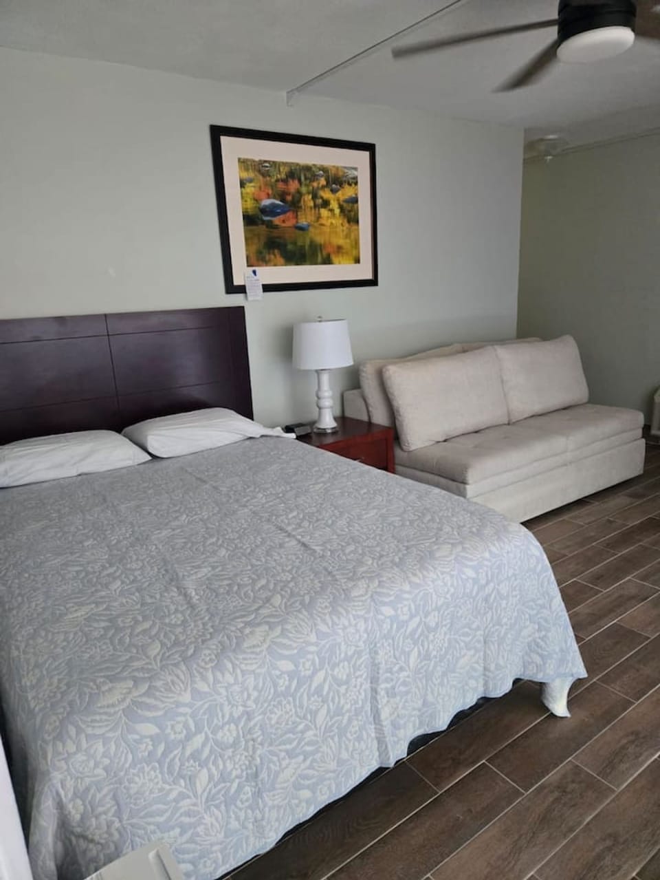 House | 1 bedroom
