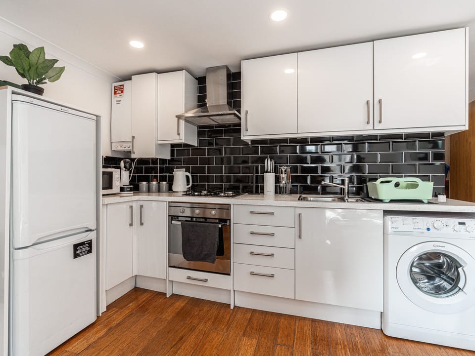 House | 1 bedroom
