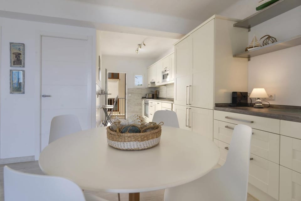 House, Smoking | 2 bedrooms