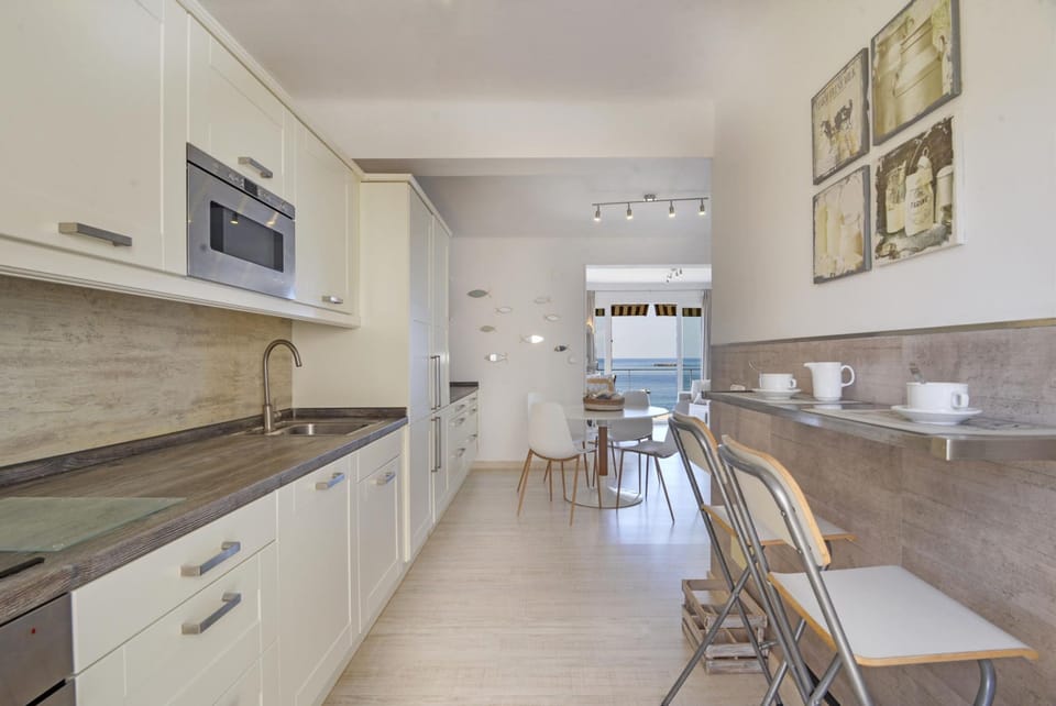 House, Smoking | 2 bedrooms