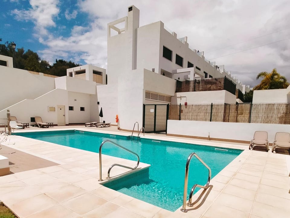 House | 3 bedrooms, Internet