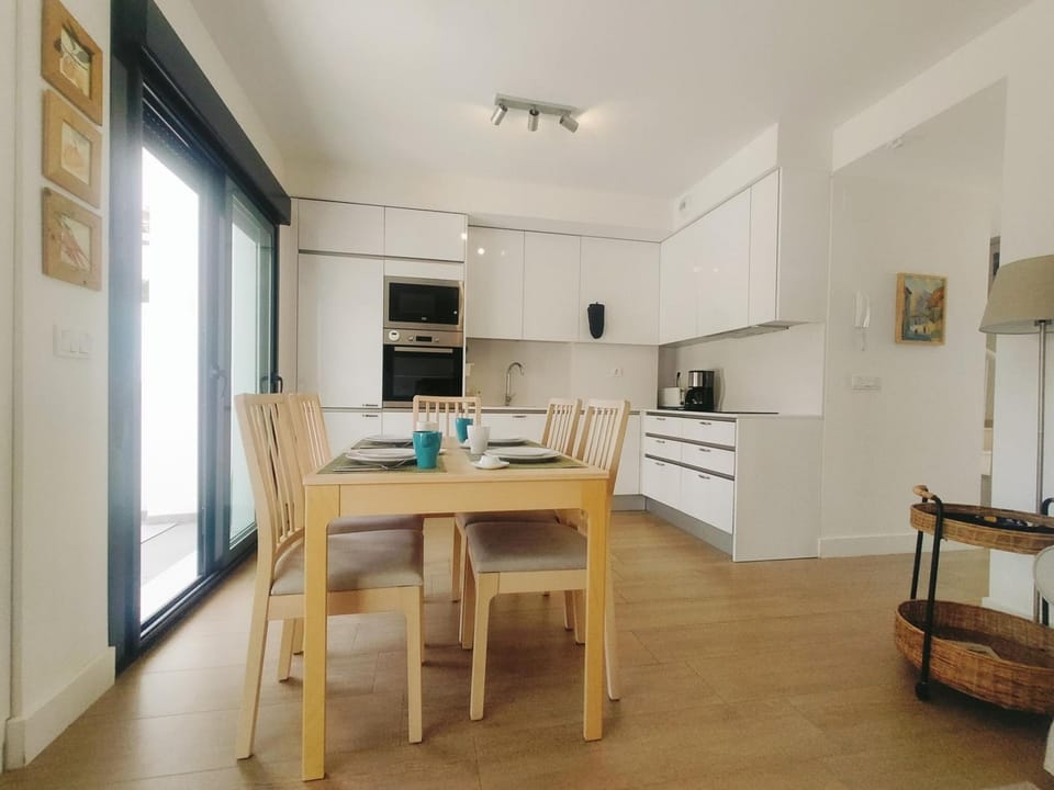 House | 3 bedrooms, Internet
