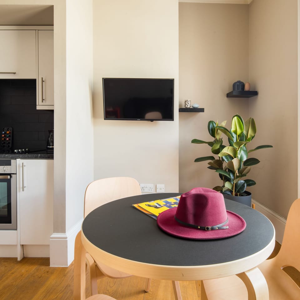 House | 1 bedroom