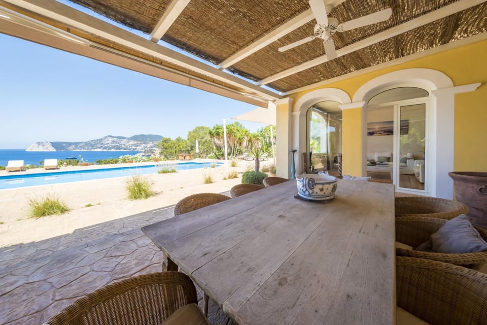 House, Smoking | 2 bedrooms
