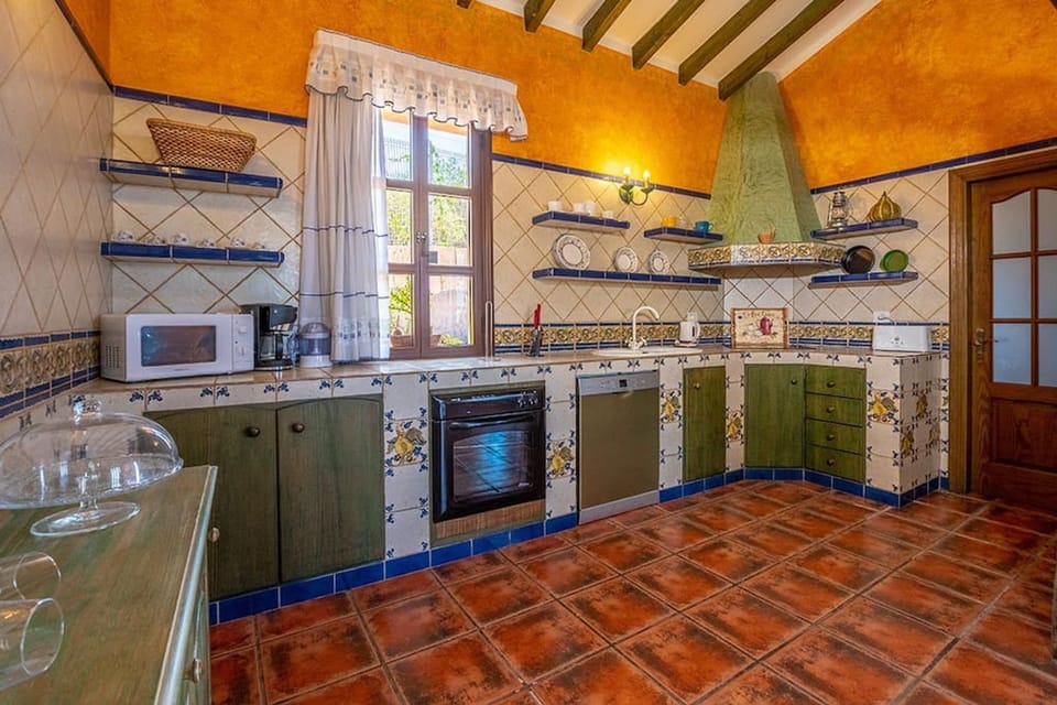 House, Accessible, Smoking | 2 bedrooms