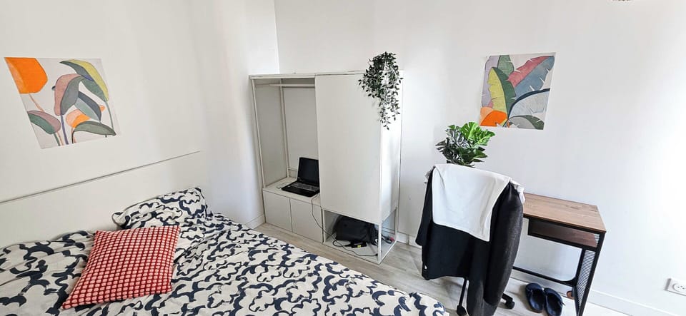 Apartment | 1 bedroom, laptop workspace, iron/ironing board, bed sheets