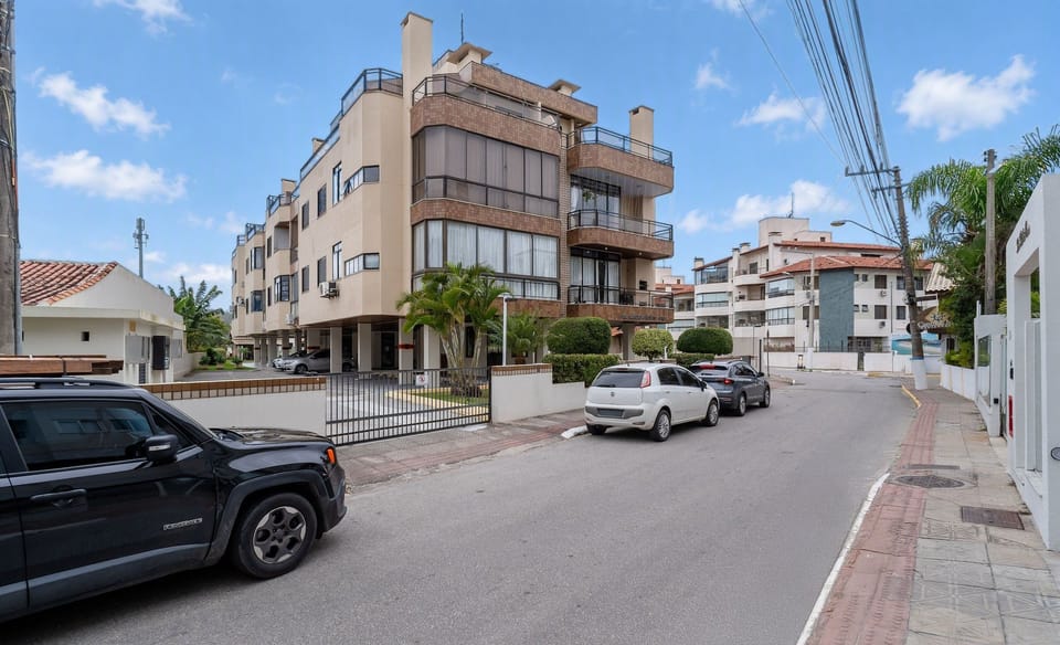 Apt w/ Pool & BBQ 150m from the sea - CND0204 Apartment in Florianopolis