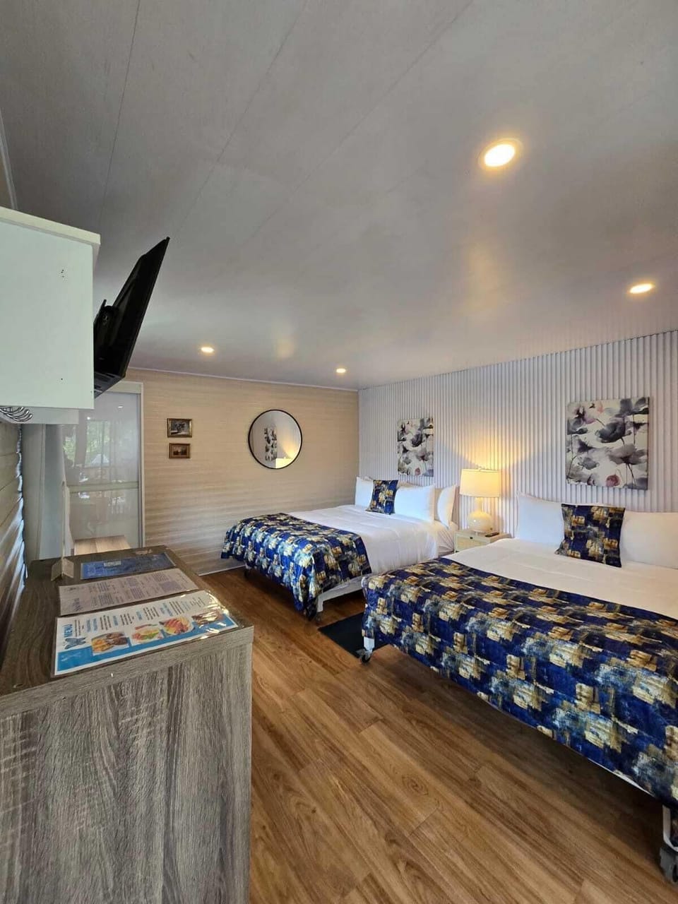 Panoramic Quadruple Room, Balcony, Mountain View | WiFi (free)