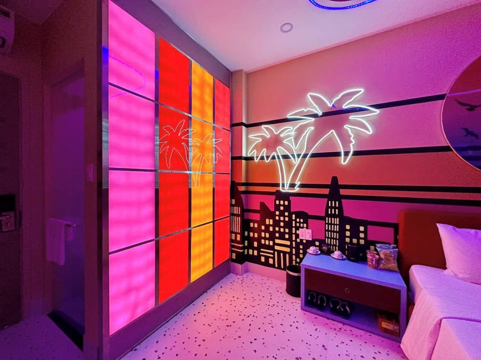 Deluxe Double Room | Free WiFi, bed sheets