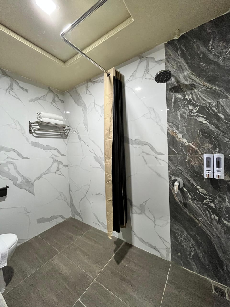 Towels, soap, shampoo, toilet paper