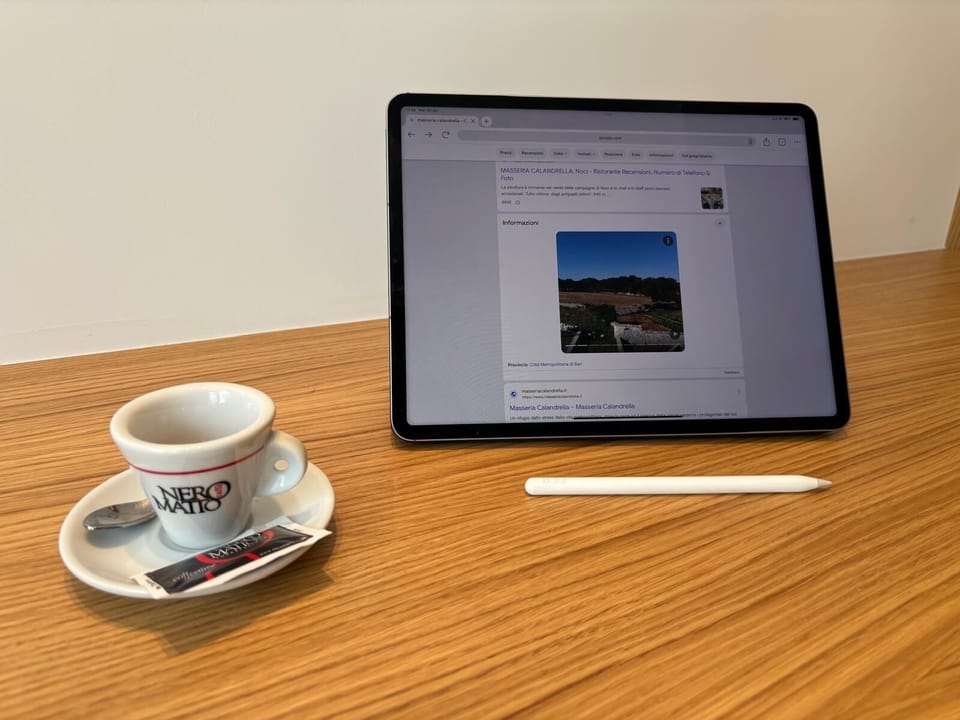 Desk, laptop workspace, free WiFi, bed sheets