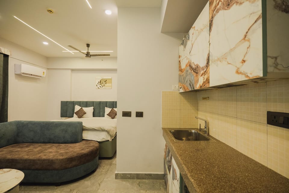 Luxury Double Room | Free WiFi