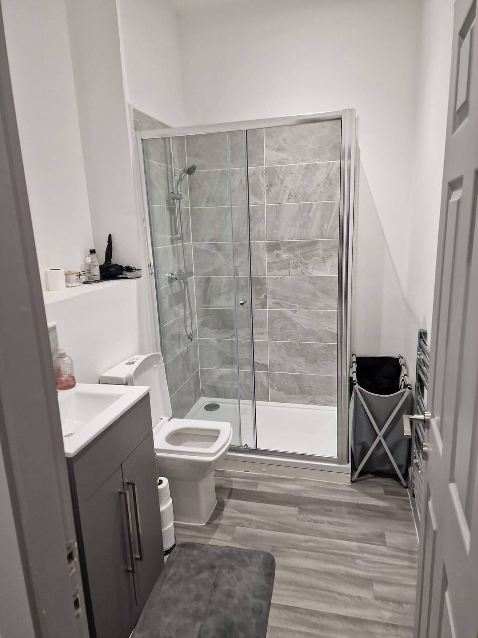 Home Away From Home1 Apartment in Stourbridge