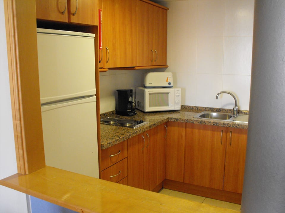 Fridge, microwave, stovetop, toaster