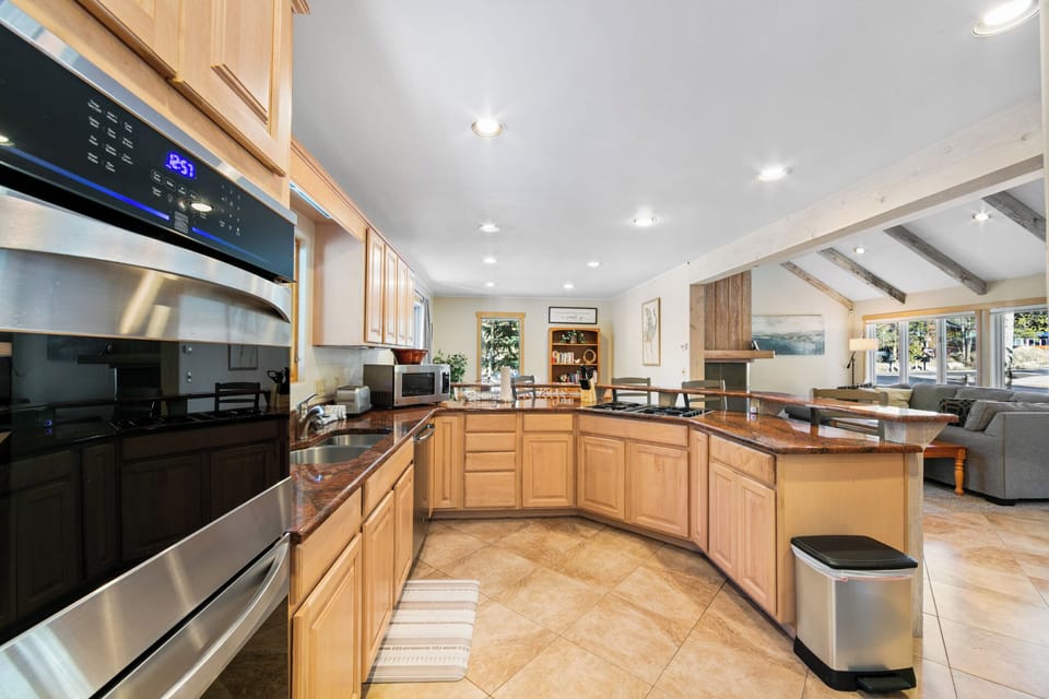 House (4 Bedrooms) | Property amenity