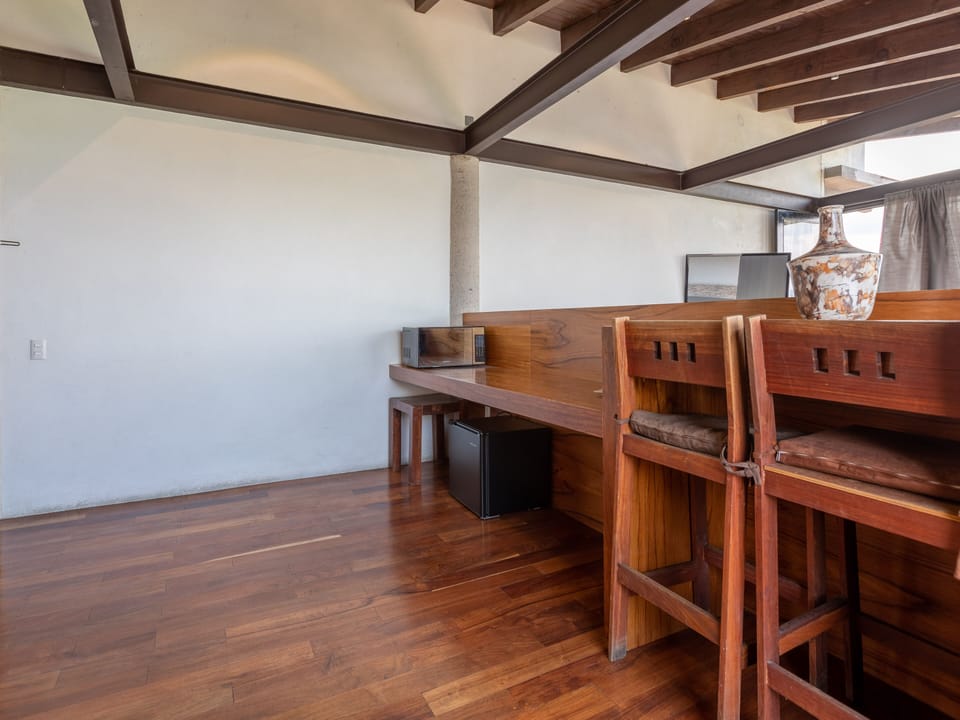 Junior Suite, 1 King Bed, Jetted Tub | Bed sheets